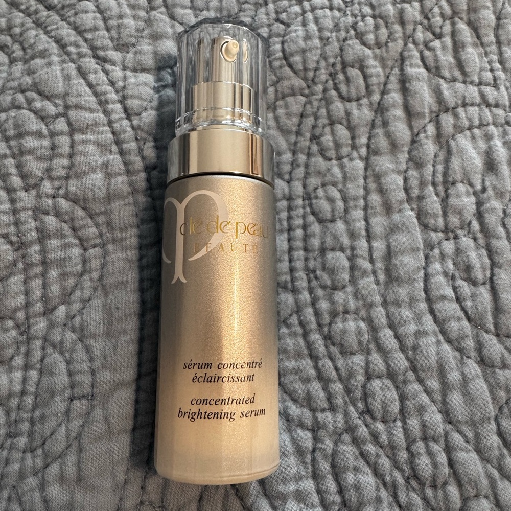 Cle de Peau Concentrated Brightening Serum - Gold
